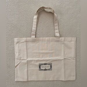 Gucci tote